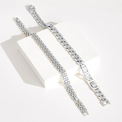 Minimal Chunky Anklet