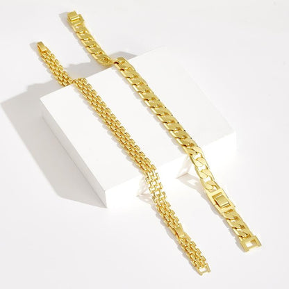 Minimal Chunky Anklet